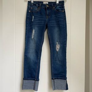 2/$20 EUC, 12, Hudson, distressed Cropped stretch jeans. Like new, Cute w boots!